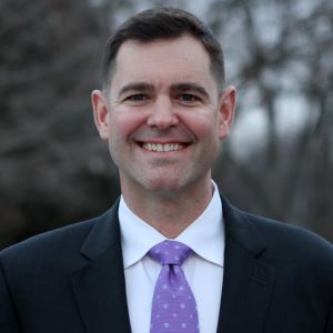 Dr. Kristofer Harris