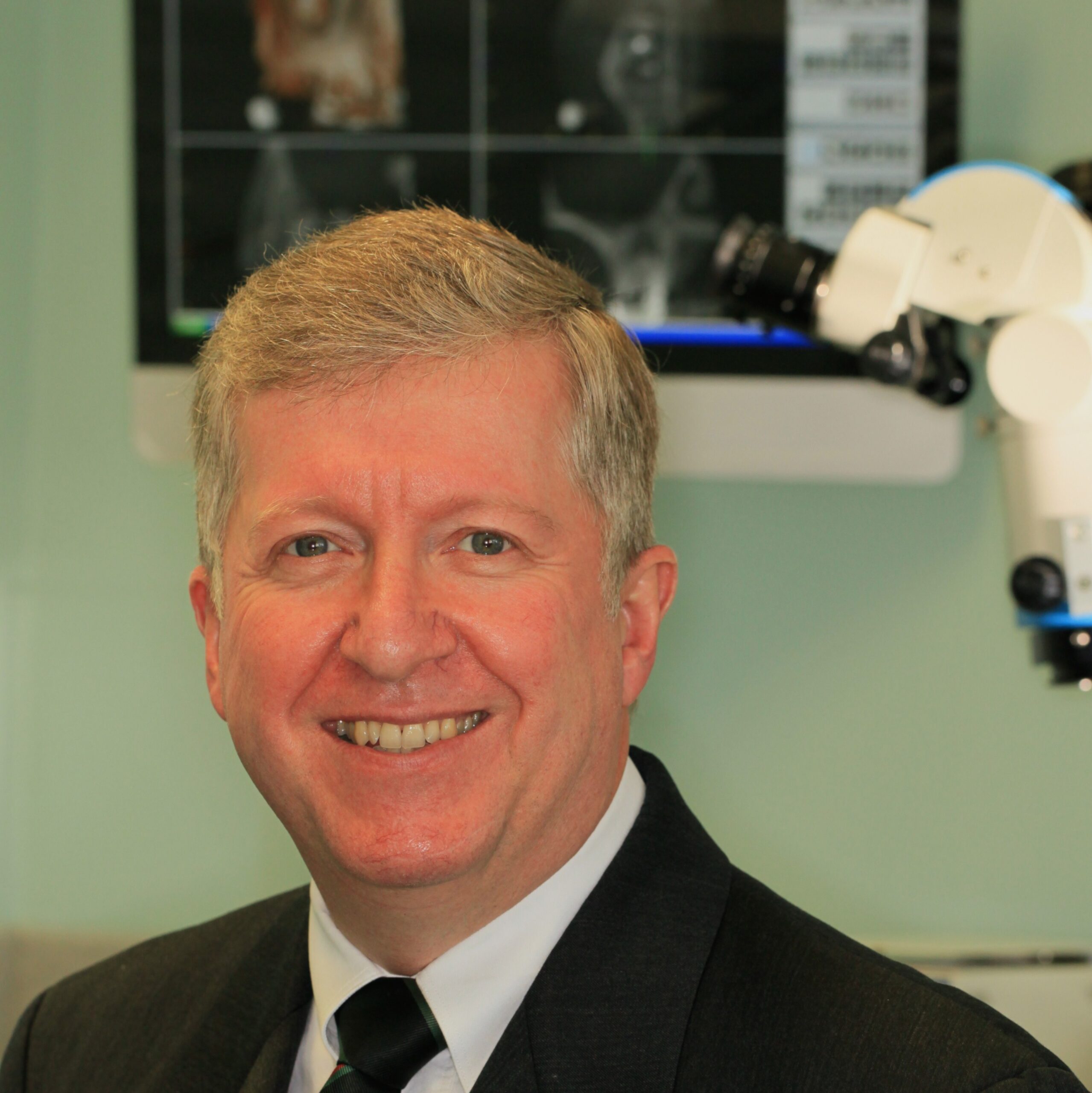 David Cable's Instagram, Twitter & Facebook on IDCrawl